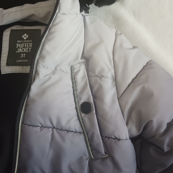 Member's Mark • Toddler Boy's Wind Resistant Faux-Fur Hood Puffer Jacket Coat - Picture 7 of 16